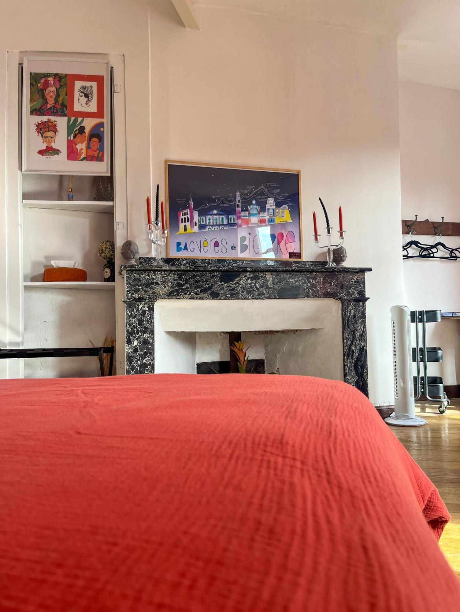La Maison De Laulie Bagnères-de-Bigorre Esterno foto